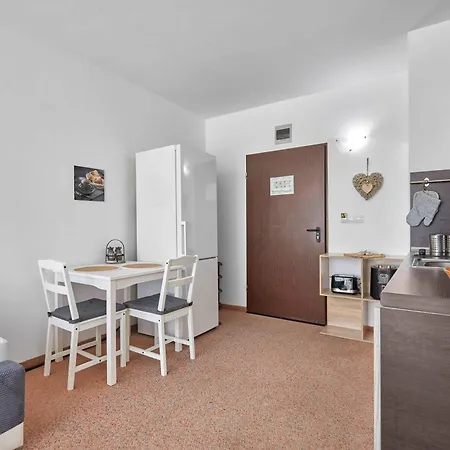 Апартамент Cozy With Separated Sleeping Area Close To Sarafovo By Flat Mаnager Бургас